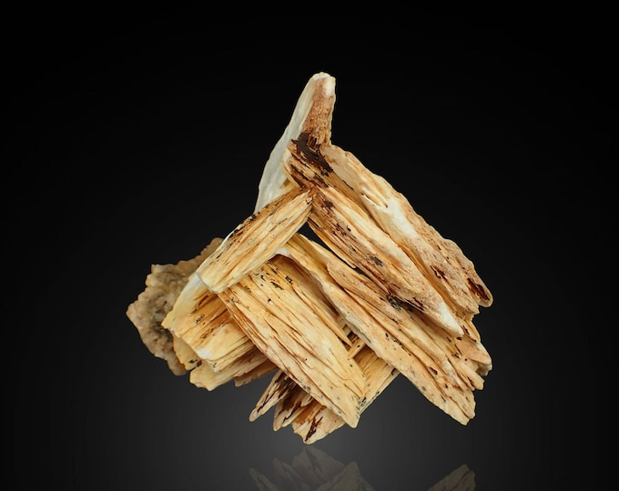 BARYTE crystal cluster 8,0 x 7,0 x 5,0 cm from POLAND 13227