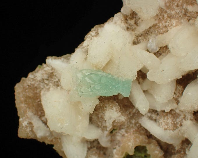 FLUORAPOPHYLLITE on stilbite crystals 5,5 x 5,0 x 1,3 cm INDIA 13265