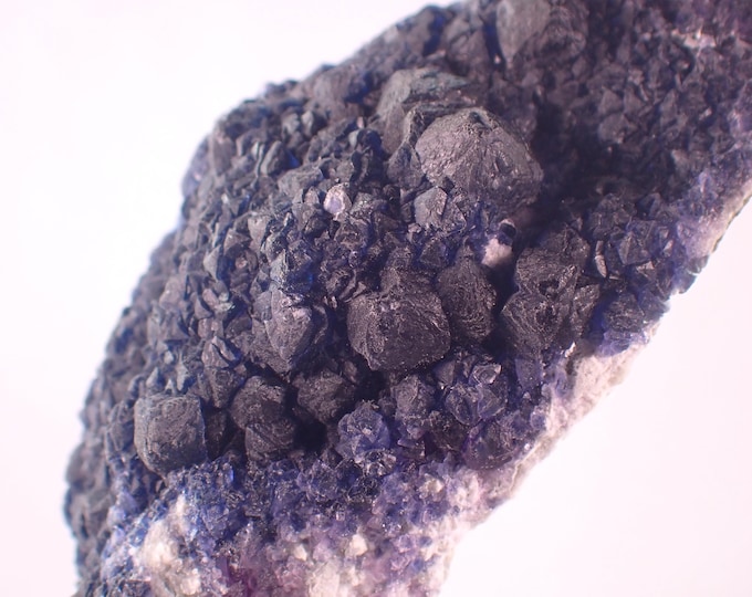 FLUORITE crystals 7,0 x 3,0 x 2,5 cm from CHINA