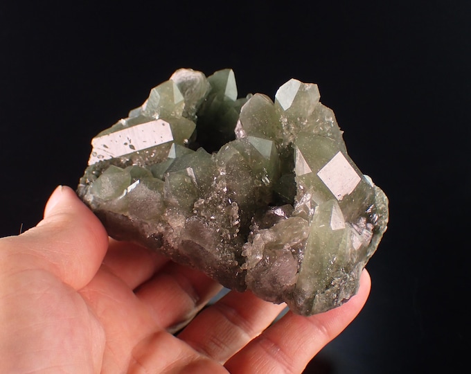 green QUARTZ with actinolite inclusions 10,0 x 6,8 x 5,8 cm from CHINA