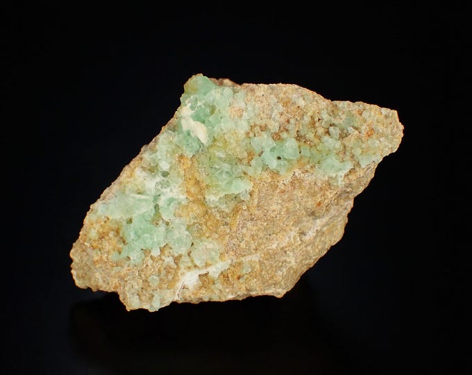 FLUORITE fluorescent crystals 7,0 x 4,0 x 3,2 cm Berta mine SPAIN