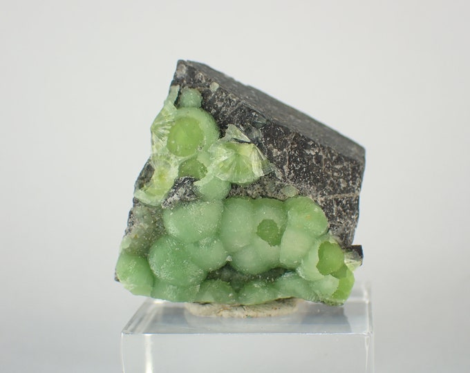 WAVELLITE green bubble crystals from U.S. 9661