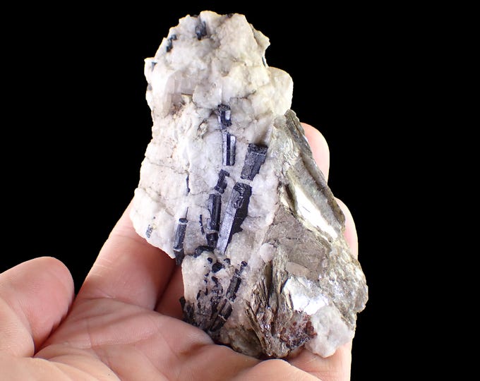 TOURMALINE black crystals 9,7 x 5,0 x 2,0 cm POLAND