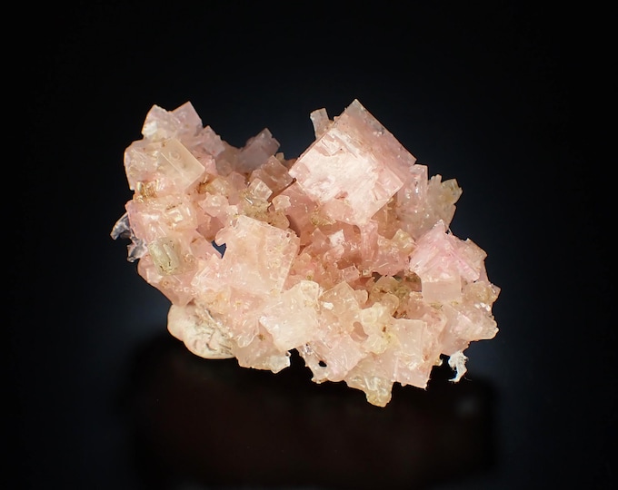 HALITE pink crystal cluster 7,0 x 4,7 x 3,0 cm USA