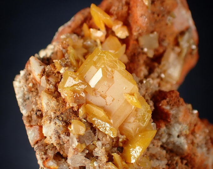 WULFENITE Crystals on Matrix - La Morita mine, Mexico