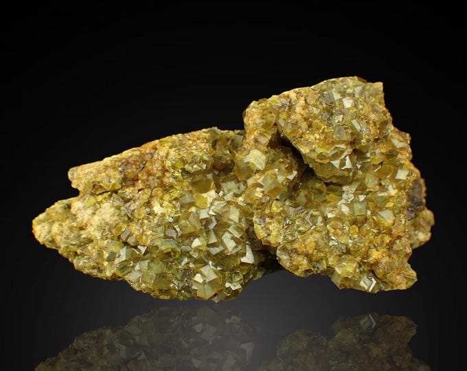 GARNET var TOPAZOLITE crystals 7,8 x 5,0 x 3,6 cm Stanley Butte, U.S. 12838