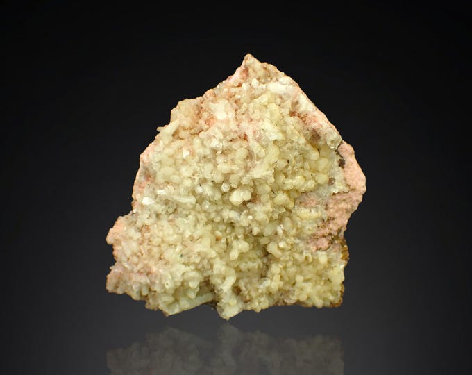 RHODOCHROSITE with stilbite crystals 6,7 x 5,2 x 1,7 cm BULGARIA