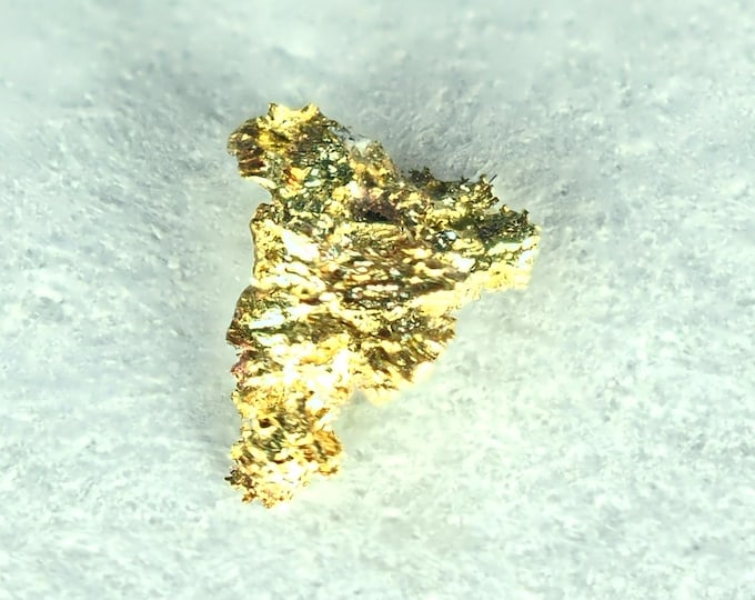 NATIVE GOLD crystalline specimen 2 x 2 x 1 mm USA