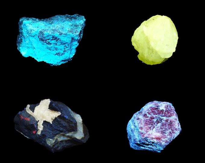 FLUORESCENT set of 4 specimens 3,8 x 2,3 x 2,0 cm