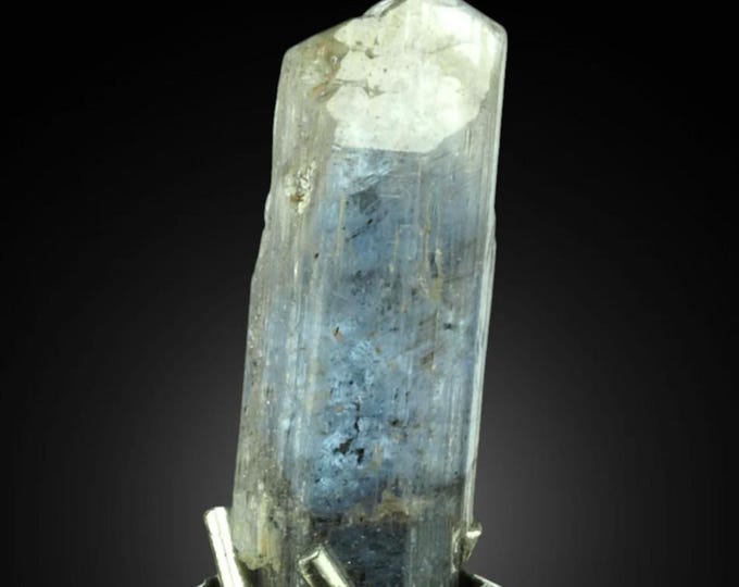 TANZANITE crystal 0,9 x 0,3 x 0,2 cm from TANZANIA 12127