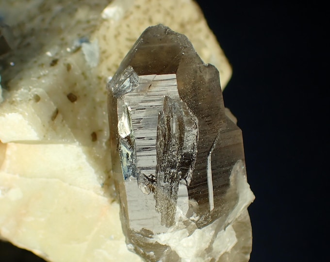 Smoky Quartz & Microcline 7,8 x 5,3 x 3,5 cm POLAND