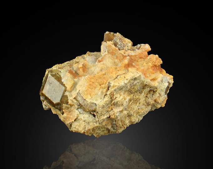 GARNET var TOPAZOLITE crystals on matrix 3,3 x 2,3 x 2,0 cm GREECE