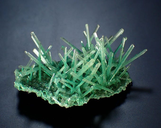 GYPSUM with atacamite inclusions 3,8 x 2,2 x 1,3 cm POLAND