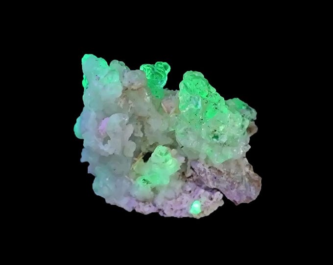 FLUORESCENT set of 4 specimens 4,8 x 3,5 x 2,4 cm *13571