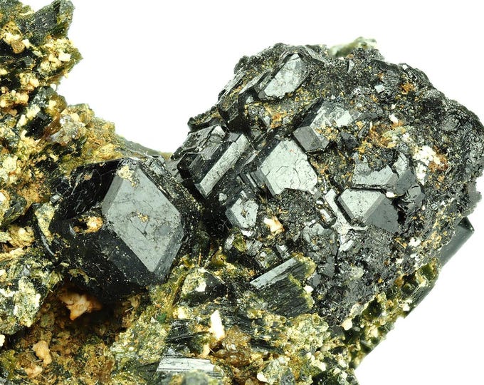 GARNET var MELANITE crystals 7,3 x 5,2 x 3,3 cm MALI 12300