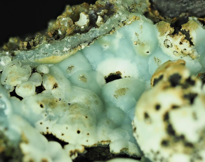 SMITHSONITE fluorescent crystals 10,5 x 8,0 x 4,5 cm - MEXICO
