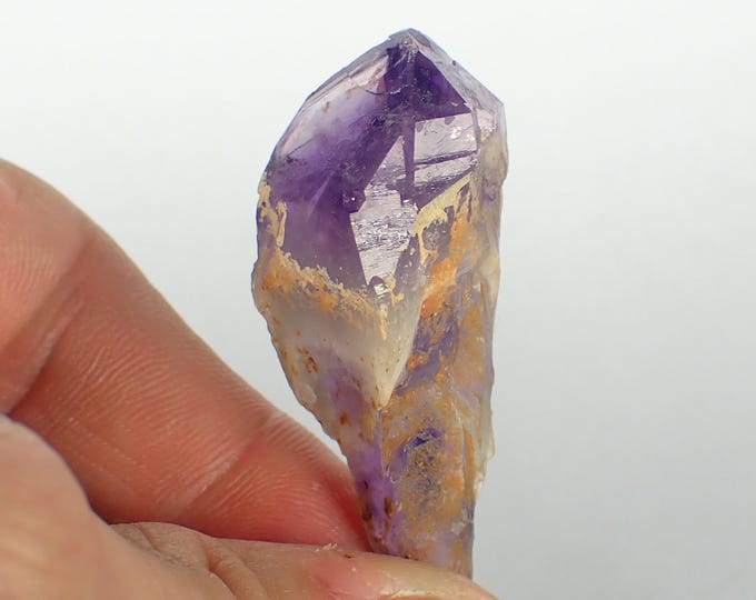 AMETHYST Crystal - 4,7 x 1,7 x 1,3 cm - Zambia