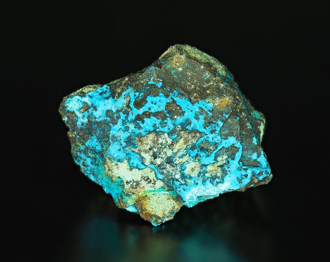 BROCHANTITE with chrysocolla 4,7 x 3,2 x 2,2 cm from CHILE