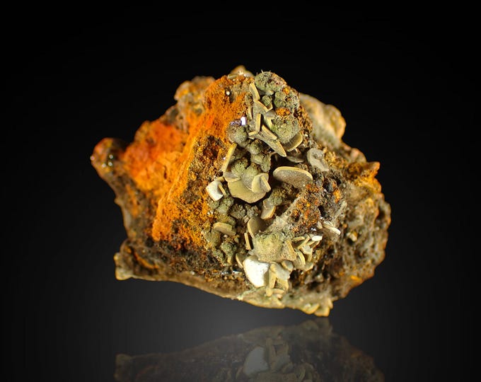 WULFENITE crystals 4,0 x 3,4 x 2,5 cm Mexico