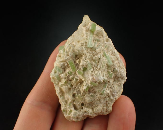TOURMALINE green crystals 3,4 x 3,2 x 2,0 cm AFGHANISTAN 11936
