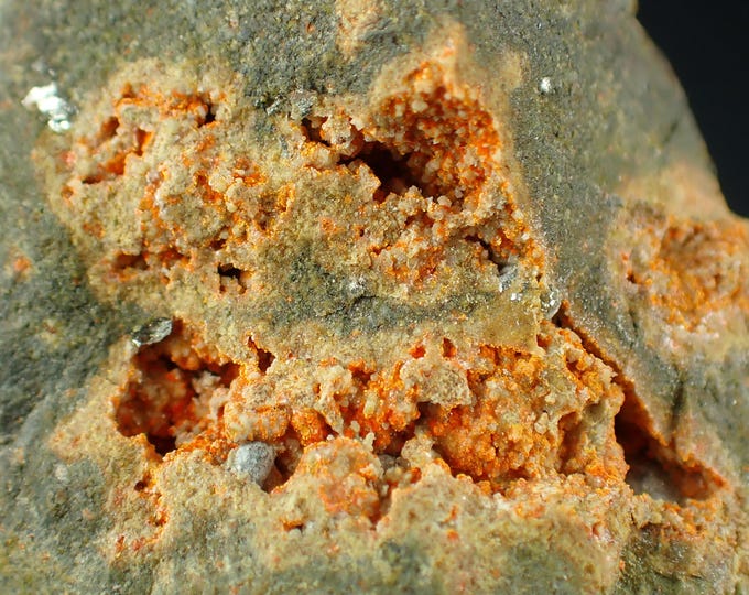 CETINEITE crystals on matrix 2,3 x 1,8 x 1,5 cm - Type Locality - ITALY