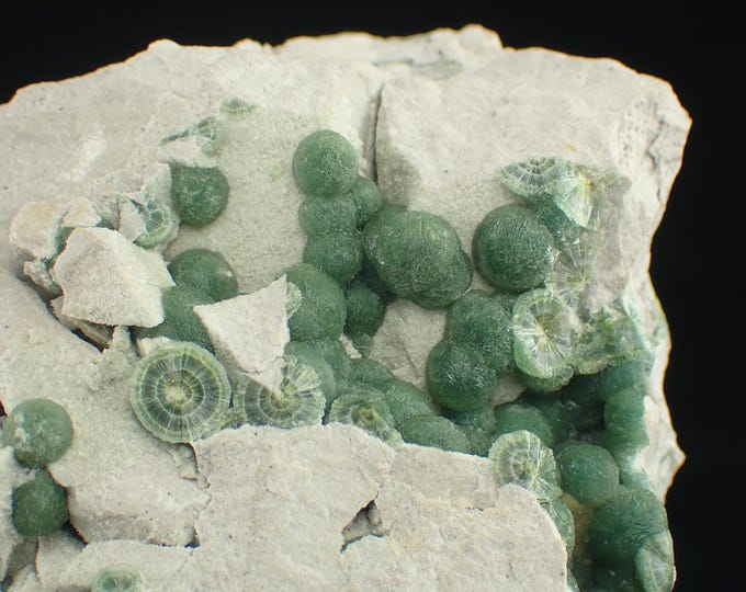 WAVELLITE green bubble crystals 7,0 x 6,7 x 5,7 cm from U.S. 12684