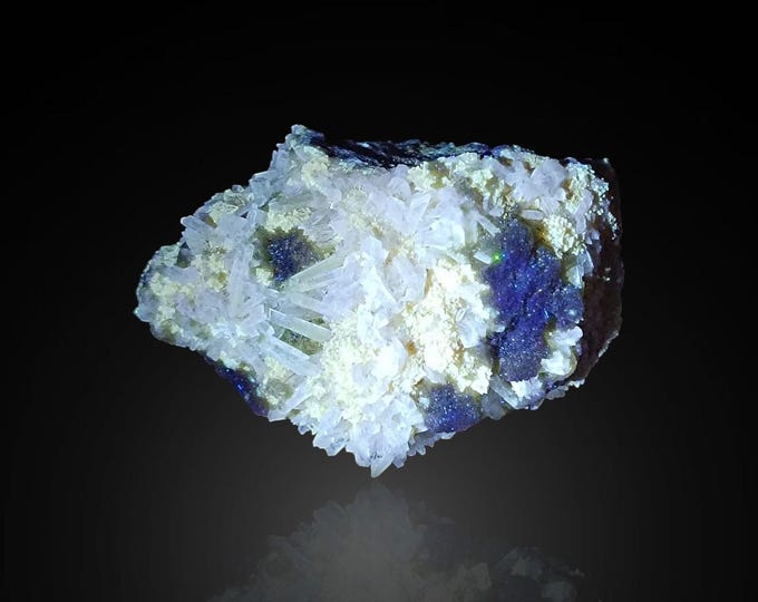 fluorescent CELESTINE with sulphur 4,9 x 3,8 x 2,7 cm POLAND