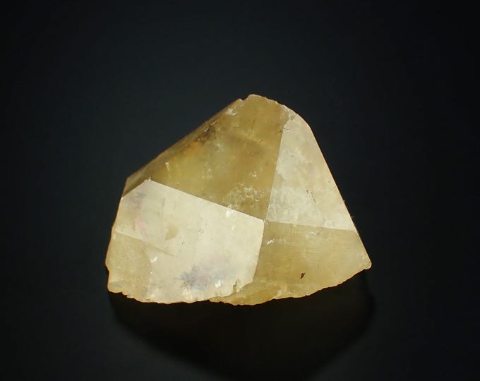QUARTZ var CITRINE 5,3 x 3,7 x 2,9 cm from CONGO 11358