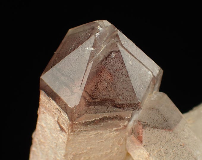 QUARTZ with hematite 5,8 x 4,2 x 3,5 cm SOUTH AFRICA 12806