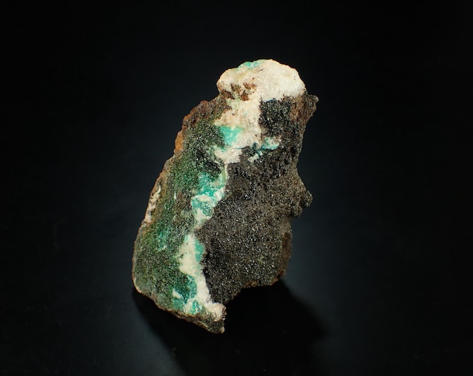 PSEUDOMALACHITE with Libethenite crystals from PORTUGAL 11954