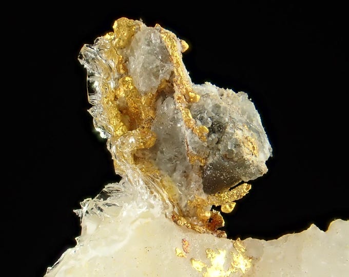NATIVE GOLD crystalline specimen 0,5 x 0,3 x 0,2 cm USA 10075