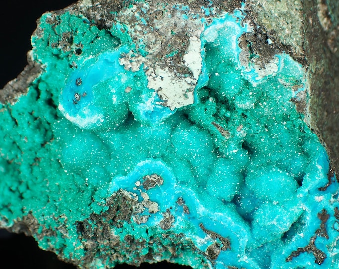 BROCHANTITE with chrysocolla 7,2 x 4,5 x 3,5 cm from CHILE