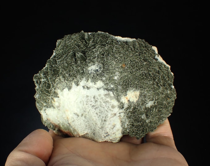 ALBITE with chlorite 9,0 x 6,8 x 3,0 cm POLAND