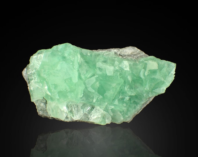 FLUORITE crystal cluster 5,3 x 3,0 x 2,5 cm PERU 13189