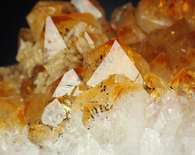 CITRINE with goethite inclusions 8,3 x 6,0 x 3,0 cm BRAZIL