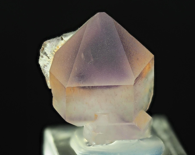 AMETHYST purple crystal 3,2 x 2,3 x 2,0 cm from MOROCCO