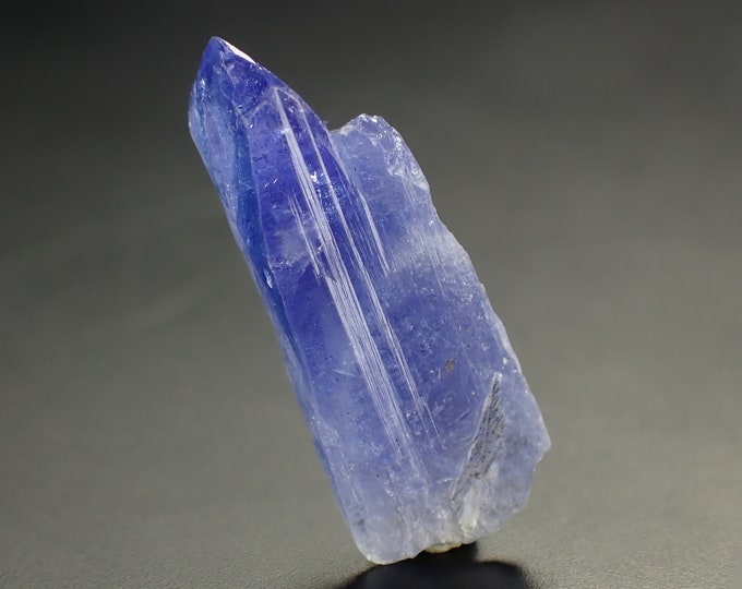 TANZANITE crystal from TANZANIA 10597