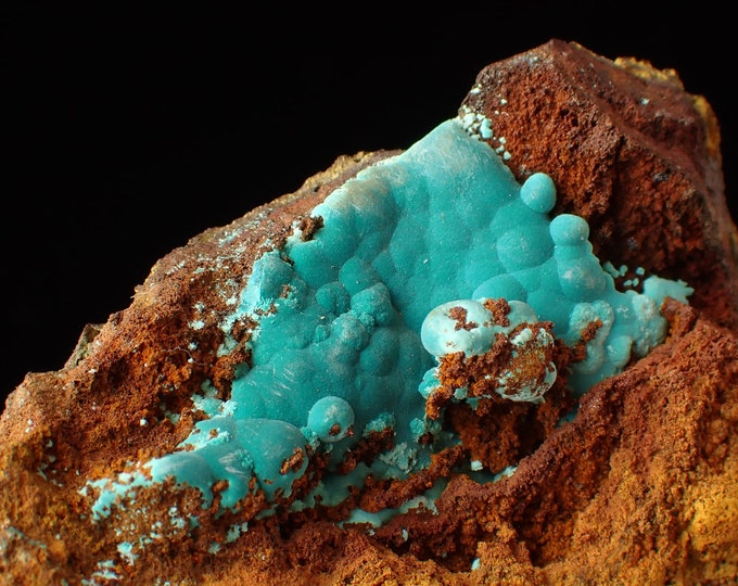 ROSASITE green crystals on matrix from MEXICO 10978