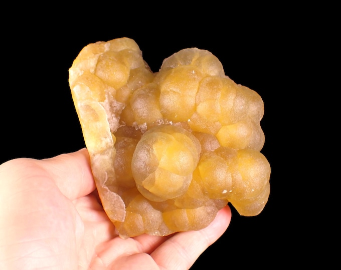 fluorescent FLUORITE botryoidal crystal 9,5 x 8,7 x 5,3 cm from CHINA