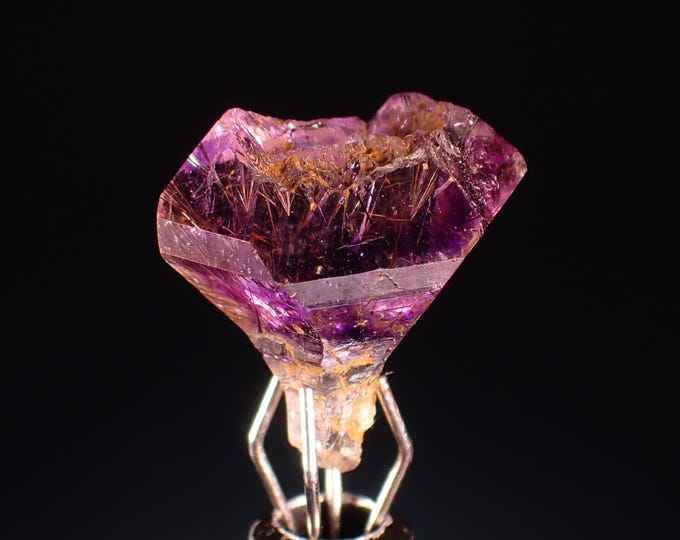 AMETHYST reverse scepter crystal with goethite inclusions MADAGASCAR