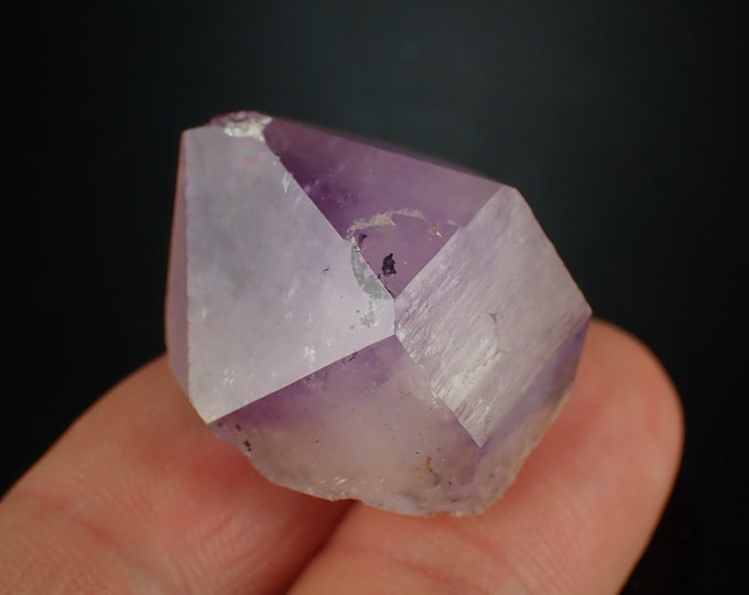 AMETHYST purple crystal from MOROCCO 1167N