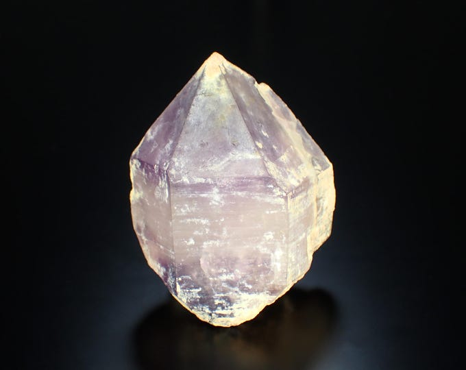 AMETHYST crystal 6,7 x 5,3 x 3,5 cm NAMIBIA