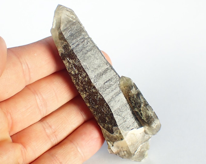 Smoky Quartz with Epidote 9,4 x 2,9 x 1,9 cm POLAND