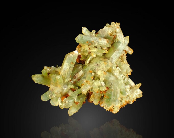 QUARTZ with chlorite 5,0 x 3,5 x 1,7 cm PAKISTAN