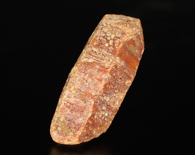 RUBY fluorescent crystal 3,0 x 1,0 x 0,7 cm TANZANIA