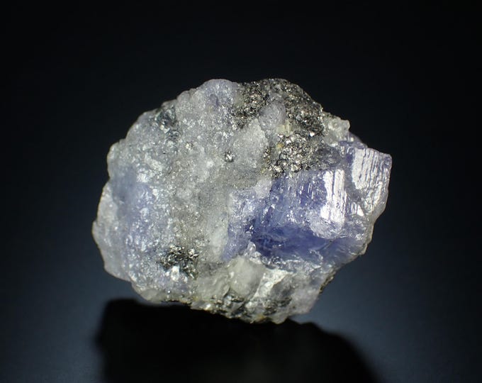 TANZANITE crystal 3,4 x 2,5 x 1,3 cm from TANZANIA