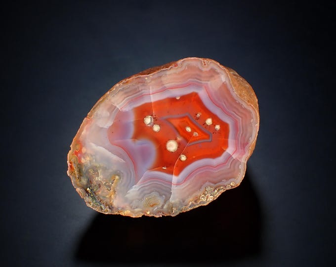 polished AGATE specimen from Alimajo, Malawi