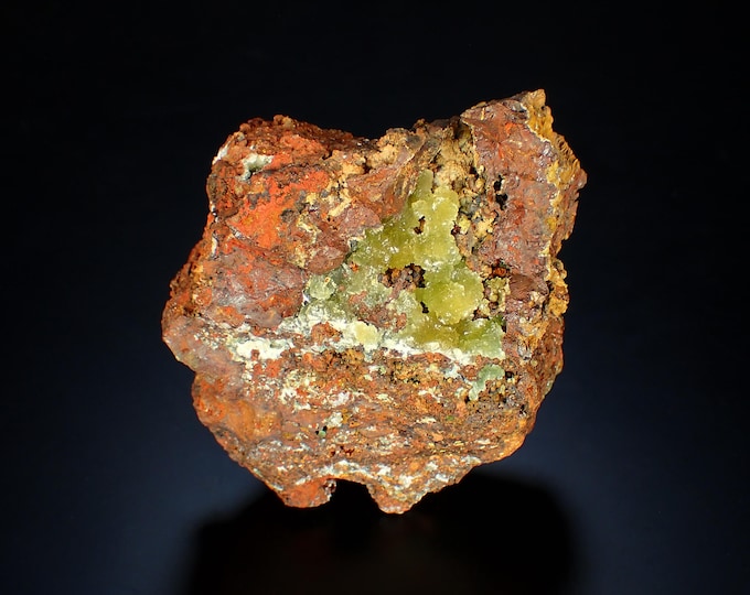 AUSTINITE crystals on matrix 8,0 x 6,0 x 4,2 cm Ojuela mine, MEXICO