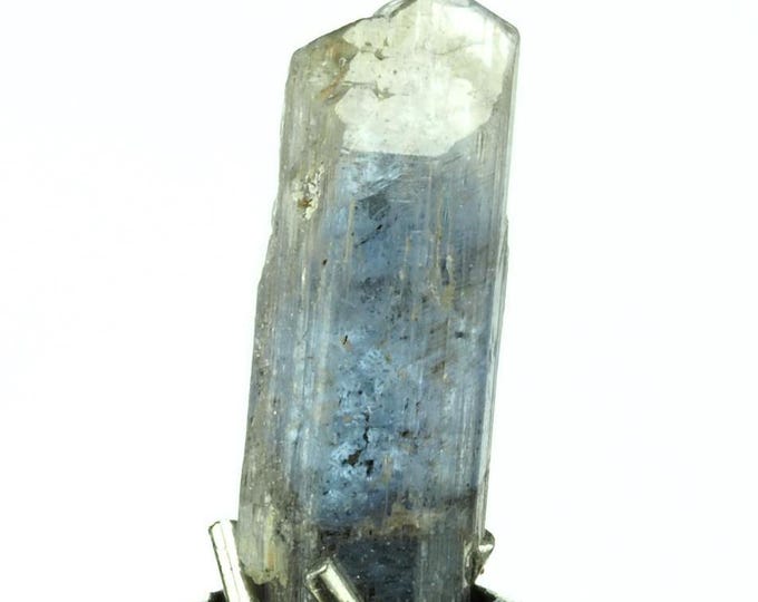 TANZANITE crystal 0,9 x 0,3 x 0,2 cm from TANZANIA 12127