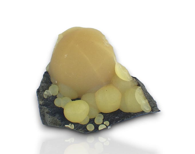 CALCITE spherical crystals 5,5 x 4,0 x 3,0 cm ITALY 11685